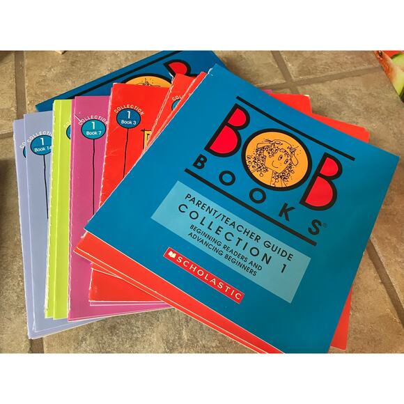 Bob Books Collection 1 Beginning Readers + Amelia Bedelia Hit the Books Lot - Picture 3 of 6